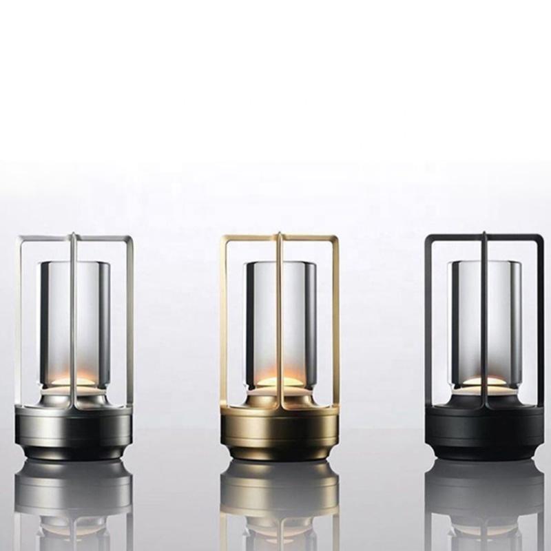 Nordic Light Luxury Hotel Led Table Desk Lamp Led Camping Lights Lantern Outdoor Rechargeable Portable Camping Tent