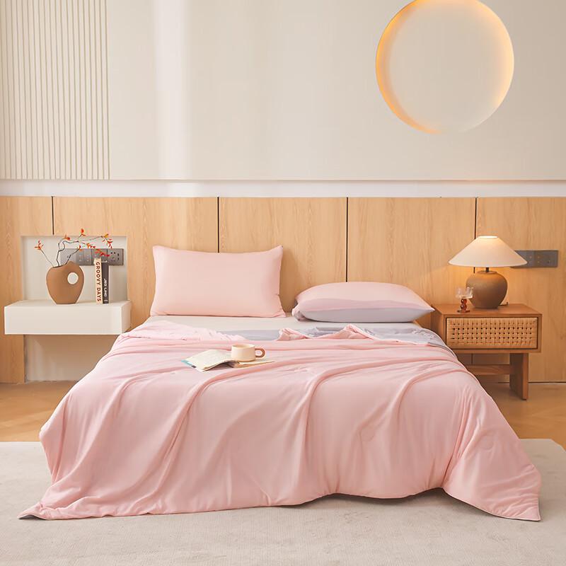 

Mica Spandex Cooling Silk Summer Quilt