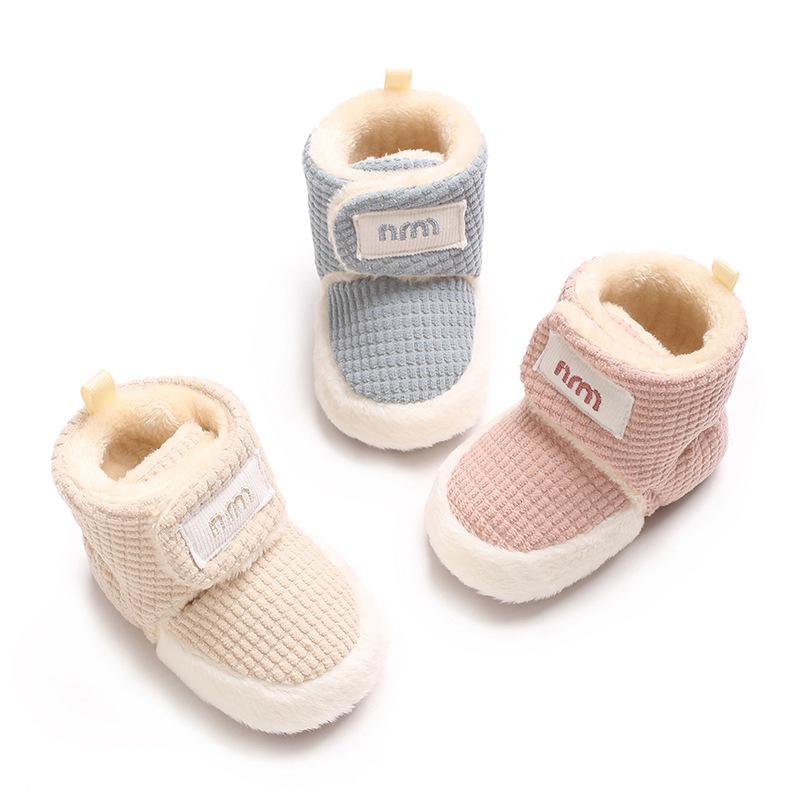 Unisex kojenecké bavlněné boty a ponožky proti pádu: Protiskluzné, sametem podšité, měkkosolové pre-walker pro zimu (0-1 rok)