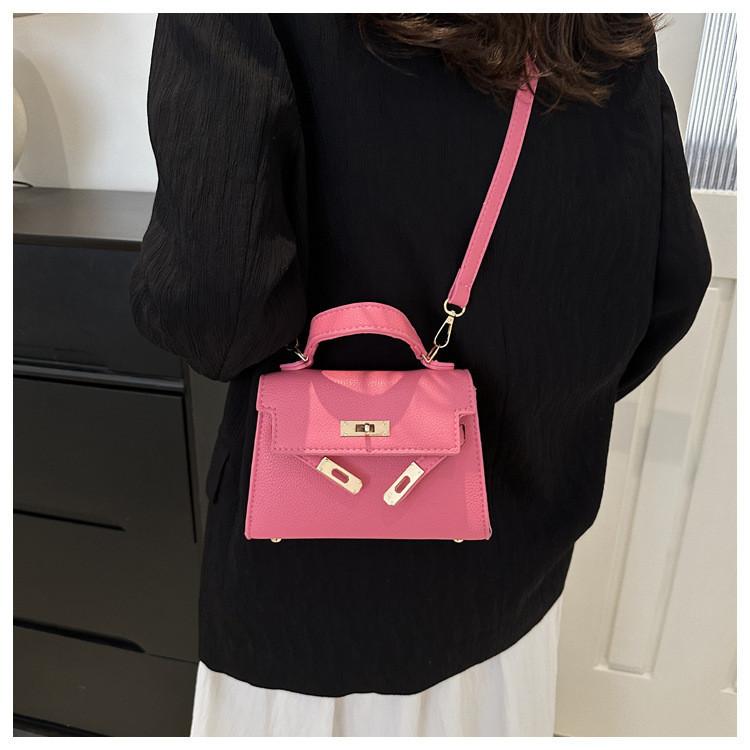 Retro Lässige Elegante Handtasche Damen 2024 Neue Koreanische Version Pendler Kleine Quadratische Tasche Mode Einzelne Umhängetasche