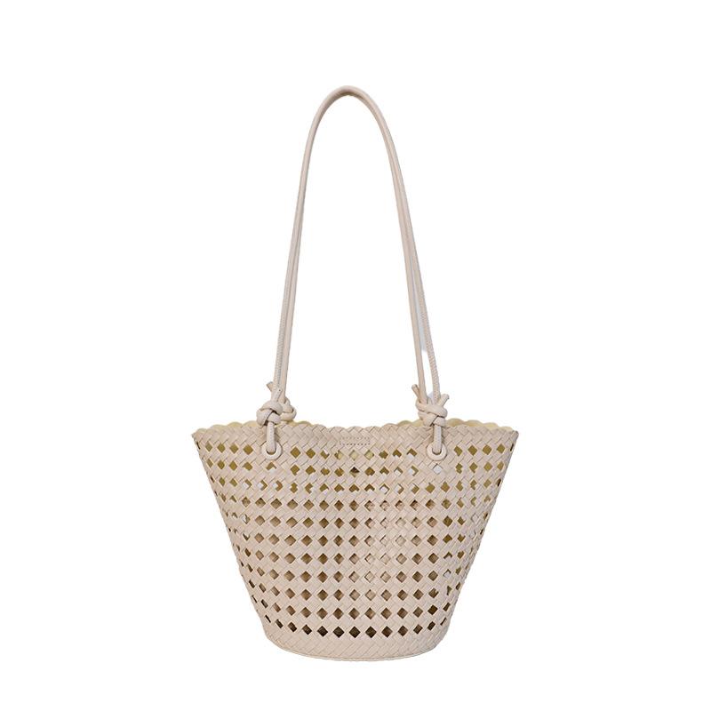 Spring woven pattern bag women's new large-capacity commuter tote bag large-capacity hollow armpit bag