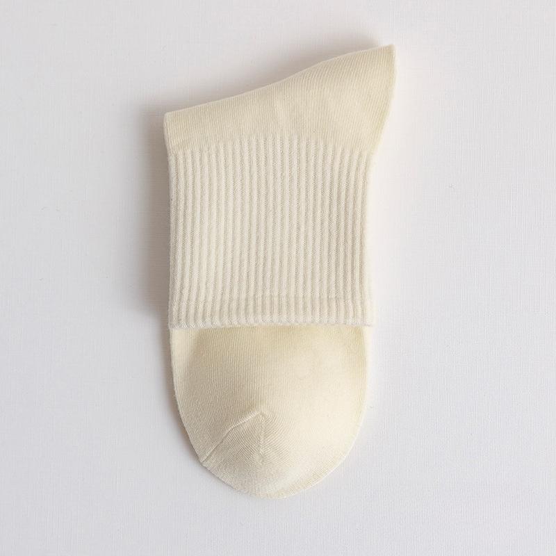 

Black and White Children s Cotton High-elastic Mid-calf Socks for Autumn and Winter, Pure Color, Trendy and Casual Sports Socks for Women 1 pair вершковий