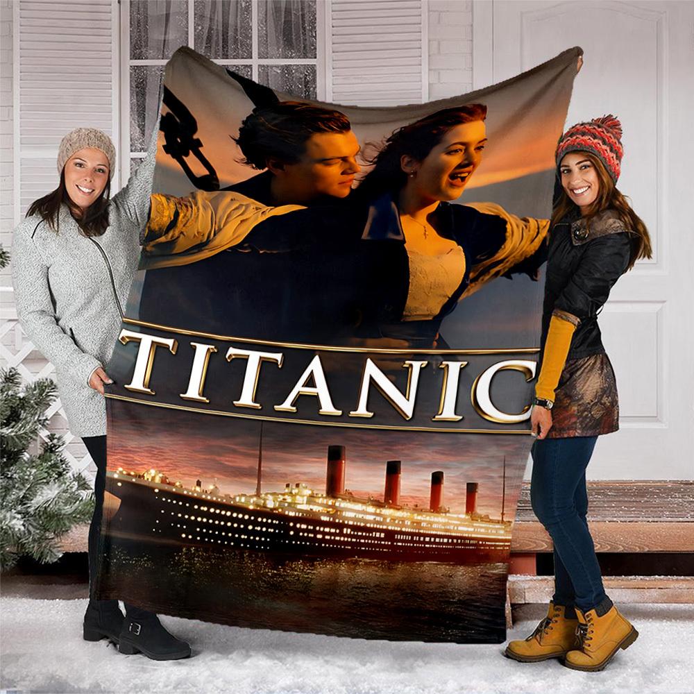 1pc Titanic Movie Poster Outdoor Flannel Blanket, Lightweight Warm Cozy for Travel Camping Office Soft Polyester Fabric