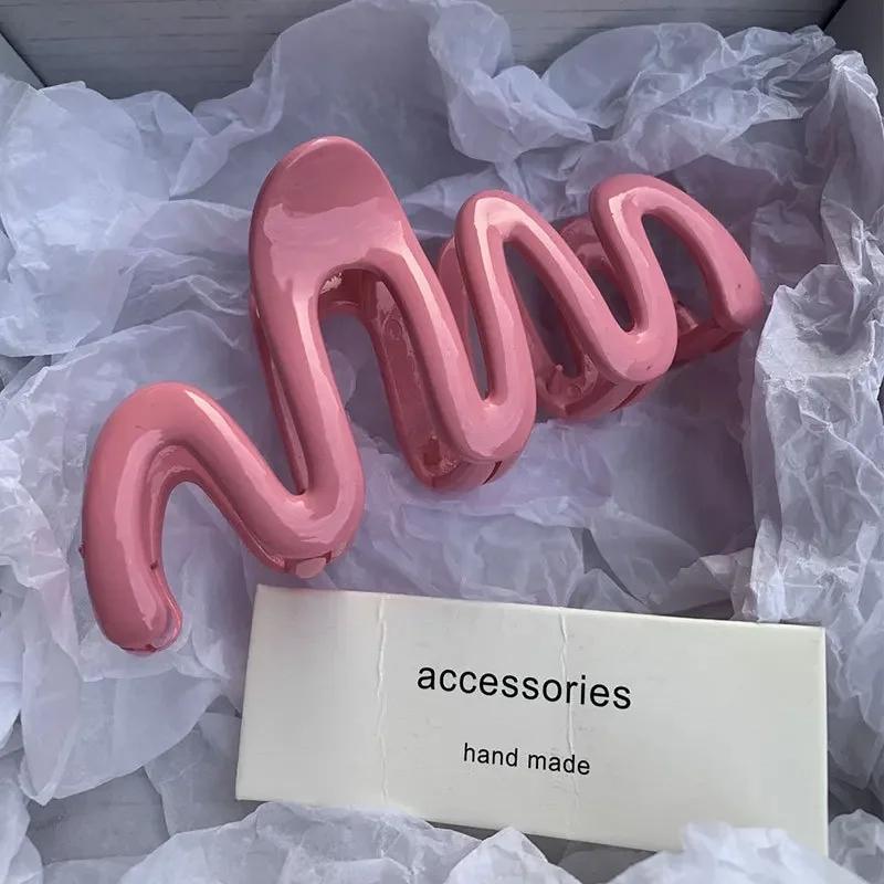 Nové barevné Jelly Wave Hair Claw Vlásenka Ženy Dívky Módní Design Korejský Sladký Jednoduchý Nepravidelný Spona do vlasů Pokrývky hlavy