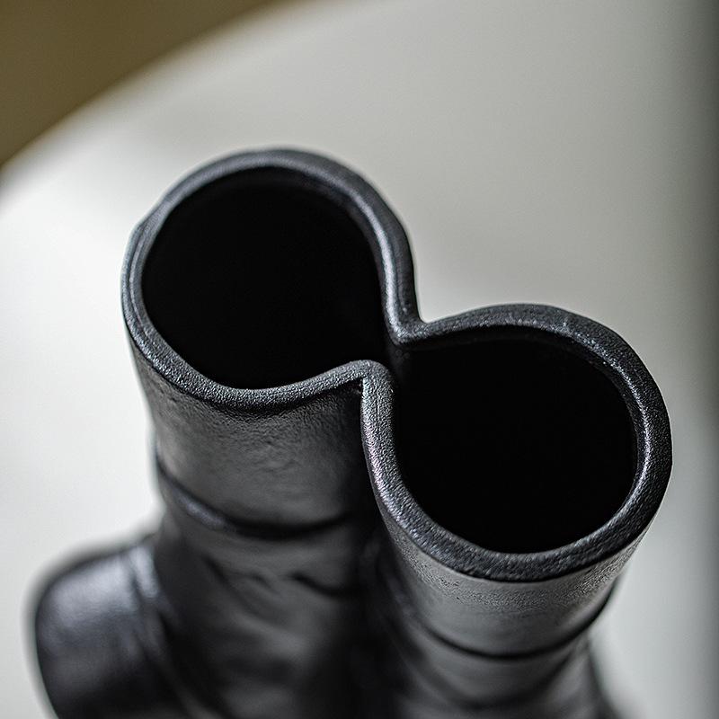 Vase en Céramique Chaussures de Ballet Danseur Portrait Réaliste Sculpture Vase à Fleurs Arrangement Floral Artisanat Accessoires de Décoration pour la Maison