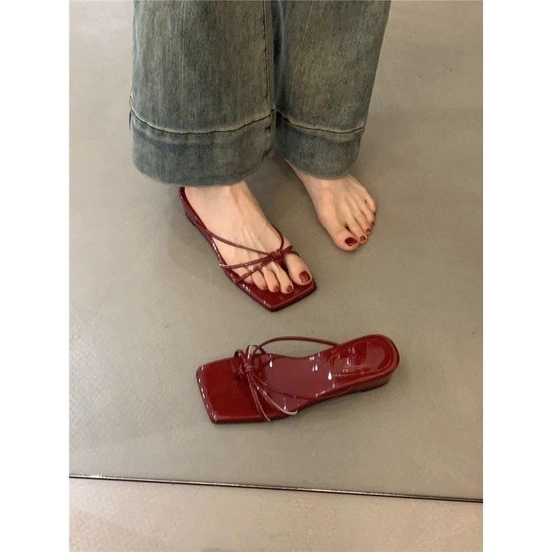 French evening slippers outside women's shoes 2025 summer retro thin strap toe beach leopard print slope heel sandals