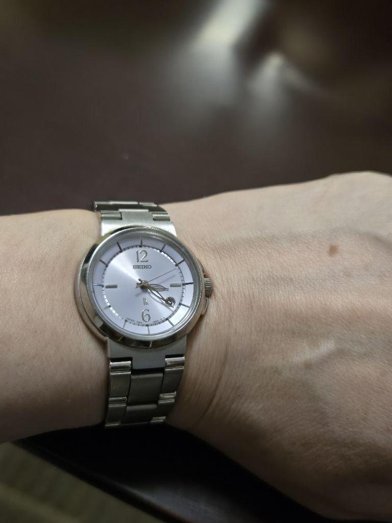 [USED] Insert the battery Seiko Lucia