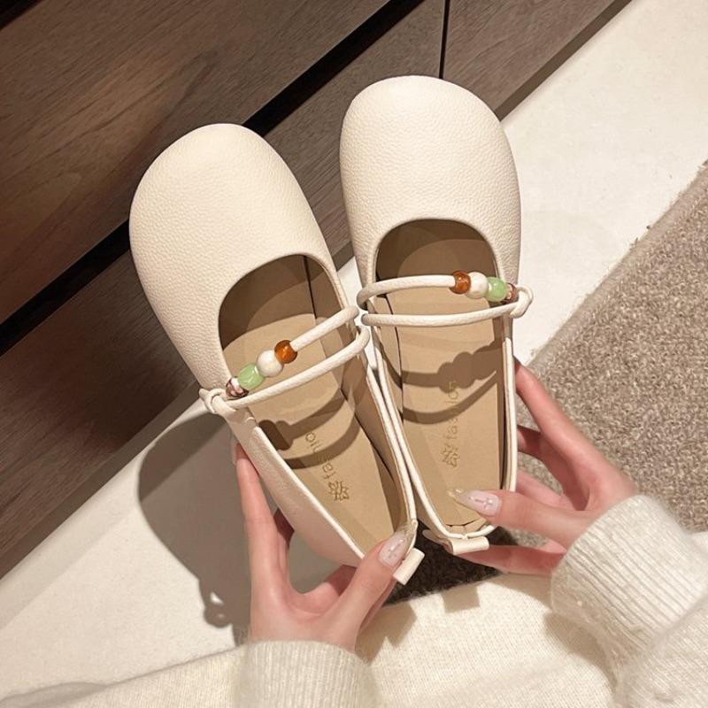 Fashion Flats Women's Summer New Flat Bottom Shallow Mouth Mary Jane Shoes  Versatile Large Size Beanie Shoes Women's Pumps