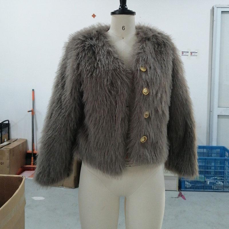 2026 Women Winter Fashion New Faux Fox Fur Coat Metal Button Thickened Warm Tops