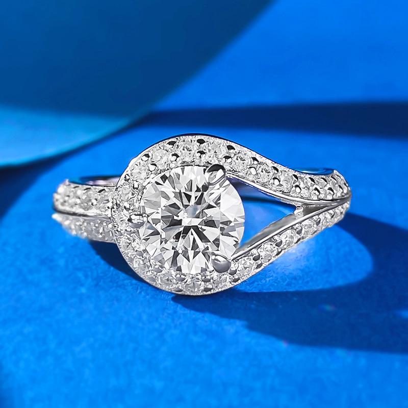 

2024 Xiancan Jewelry 1 Carat 6.5mm Round 925 Silver Diamond Ring for Women - Fashionable and Versatile Design Size 5 белый/алмаз