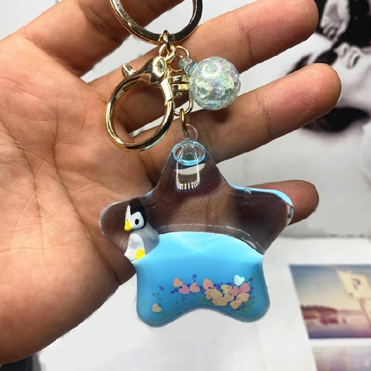 Eye Catching Pentagrams Keychain with Cartoon Animals Star Shaped Bag Pendant Accessories Fashionable Key Decoration