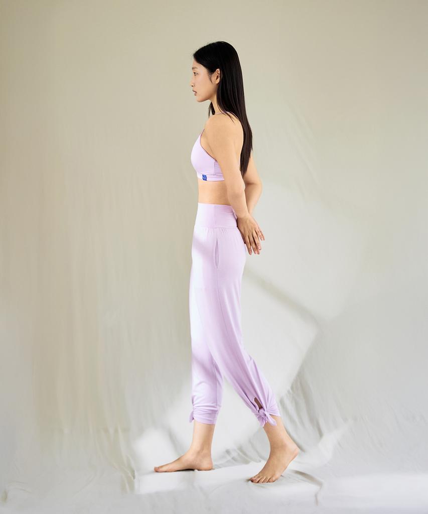 Pojitibeumi Brisa Side Slit Pants