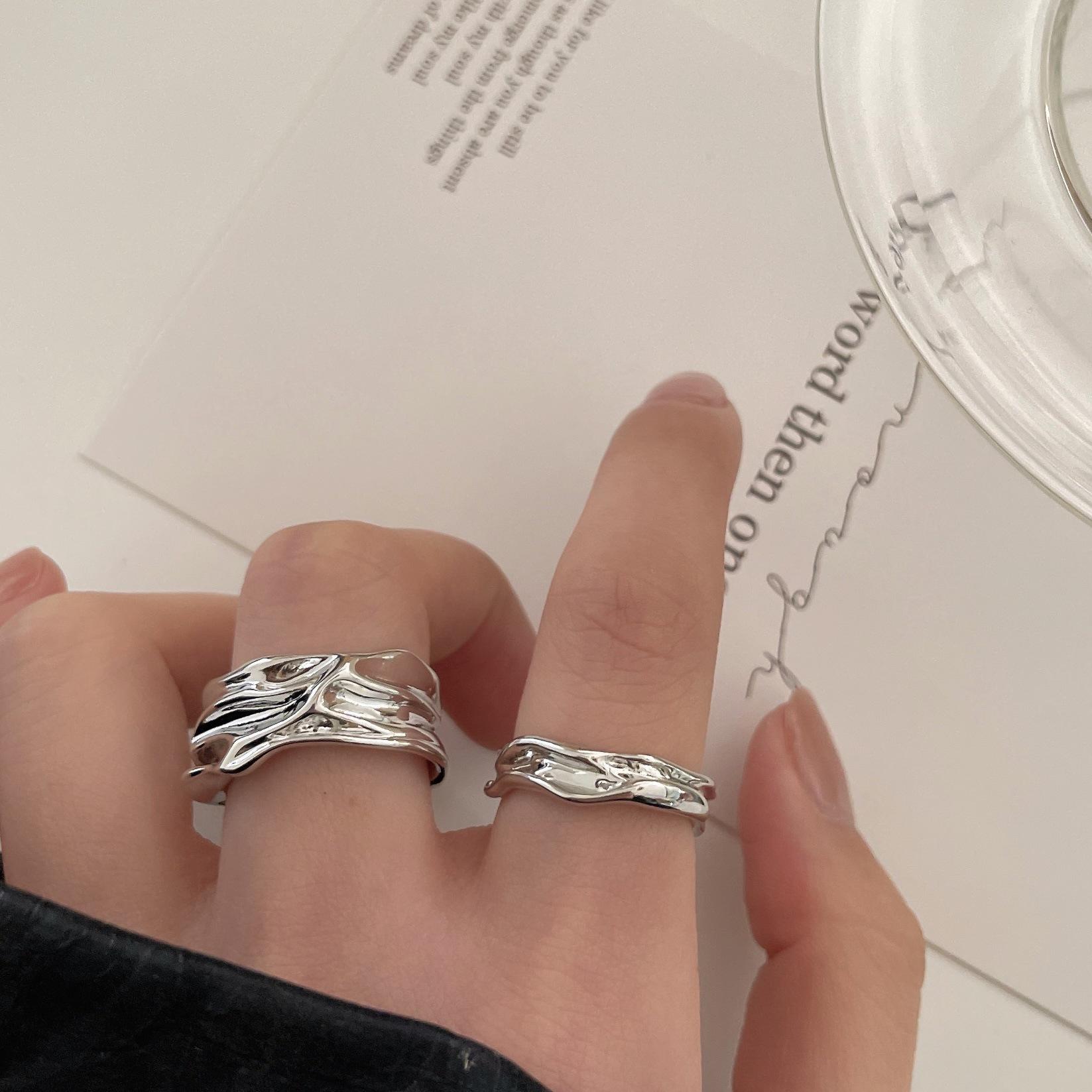 

Регулируемое текстурированное кольцо для женщин - простой, уникальный легкий роскошный дизайн Adjustable Opening