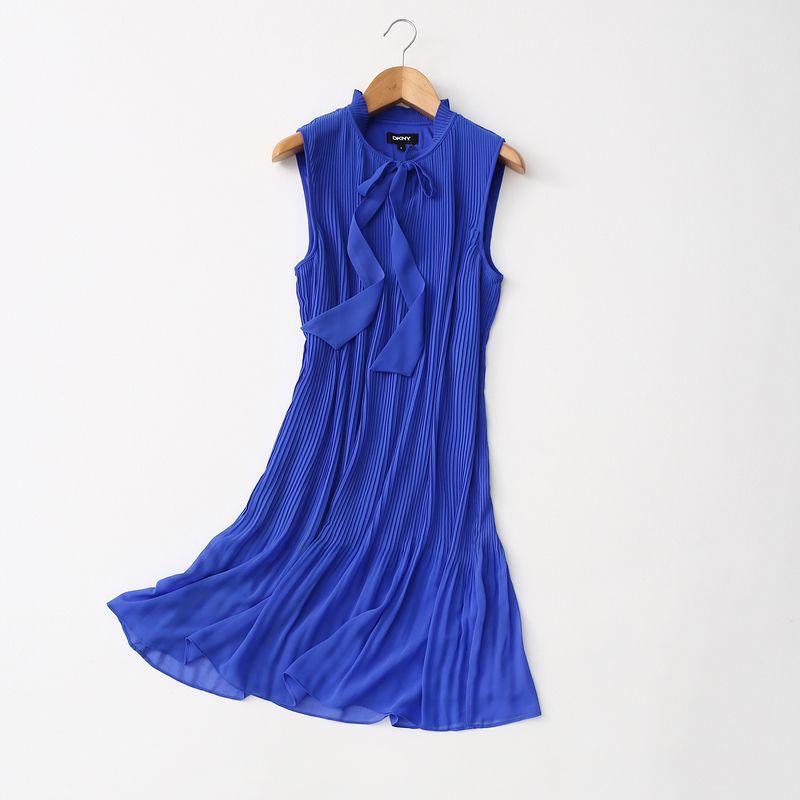 

Export Export Fashion Big Brand D Home Accessible Luxury Crumpled Pleated Chiffon Dress Print Ribbon Sleeveless Vest Dress Royal Blue Euro -10 (minor flaw)