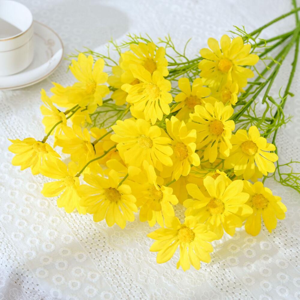 5 Heads Artificial Daisy Flower, Realistic Faux Floral Design, For Living Room Bedroom Tabletop Home Decoration, Decor Supplies