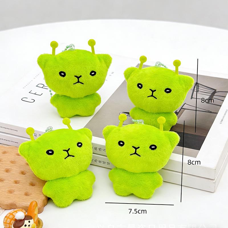 Grüner Mini-Alien-Katzen-Plüsch-Schlüsselanhänger Niedlicher Weicher Stofftier-Schlüsselanhänger Handgemachte Puppen-Accessoires für Taschen Rucksäcke Hängende Dekoration