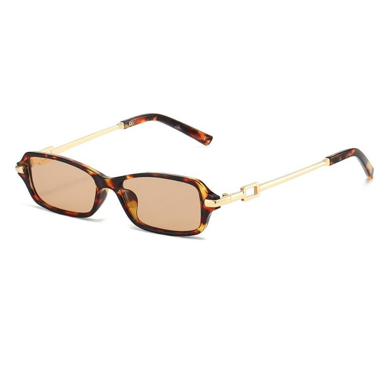 New Oval Small Frame Luxury Brand Sunglasses Fashion Women Retro Black Glasses High Quality Vintage UV400 Shades