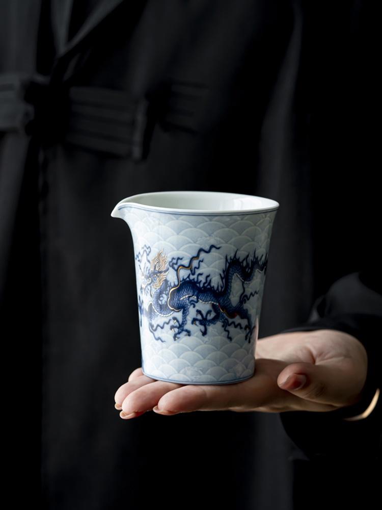 200ML White Porcelain Metal Inlay Blue and White Dragon Tea Fair Cup High End Tea Set Accessories Tea Dispenser Chahai