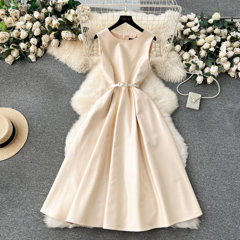

Pure Color Mid Length Long Length Silm Large Swing Dress Sleeveless Dress Apricot S