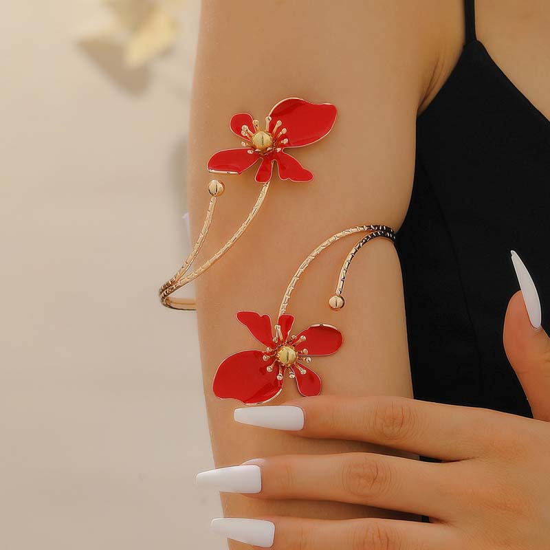 

Elegant Red Dripping Oil Flower Arm Bracelet for Women Punk Metal Geometric Opening Adjustable Cuff Bracelet Zircon Accessories червоний