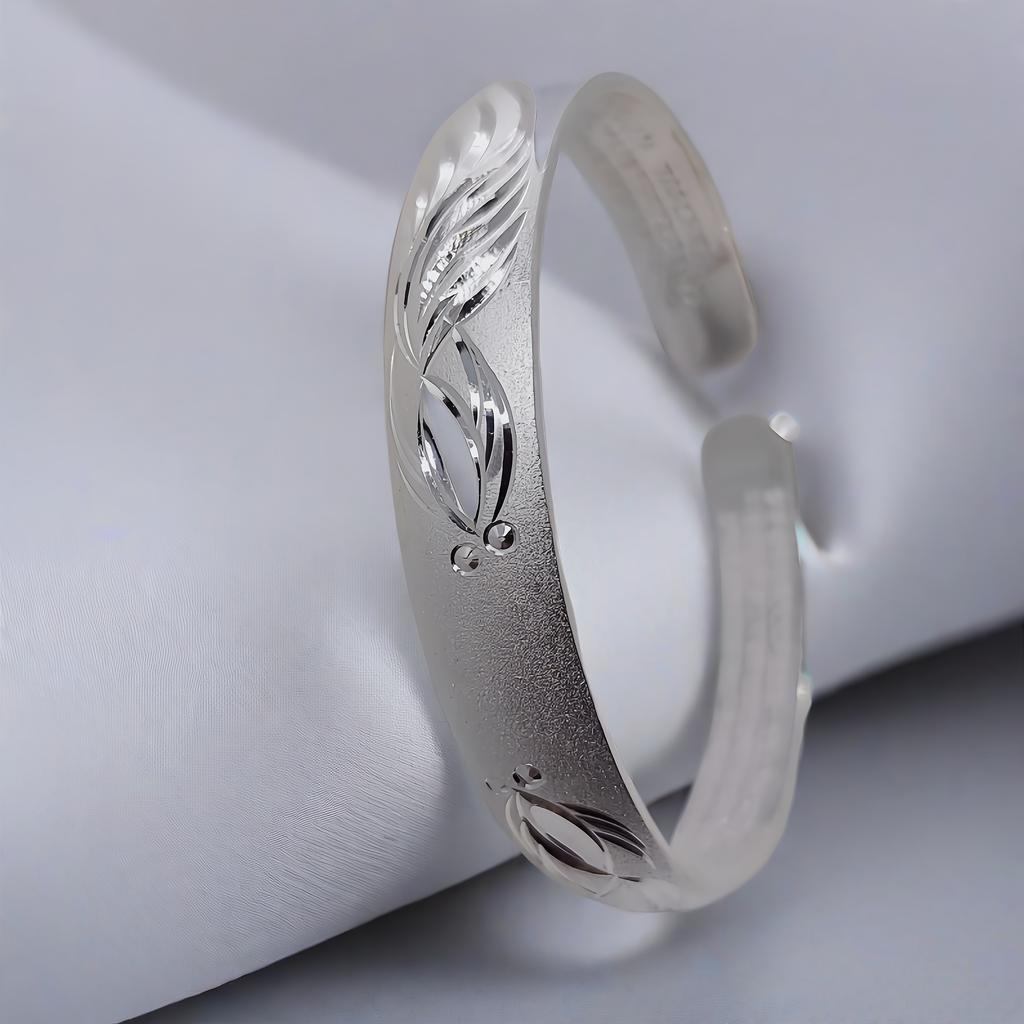 Pure Silver S999Bracelet Sterling Silver Bracelet Women's Open Bracelet The size can be adjusted freely A holiday gift for mom