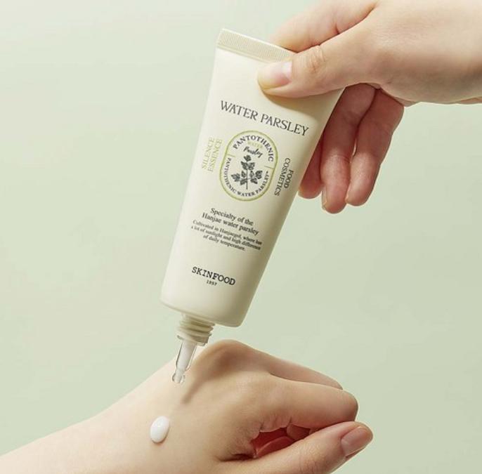 SKINFOOD Pantothenic Water Parsley Silence Essence 70ml