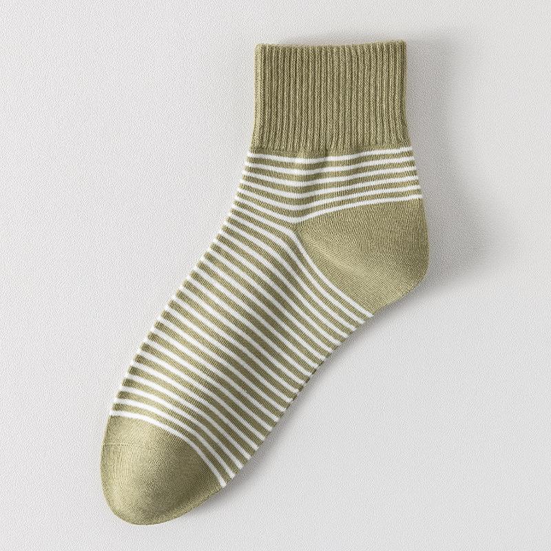 

Мужские летние влагопоглощающие и дезодорирующие бесшовные полосатые спортивные носки-следки 1 pair зелёный