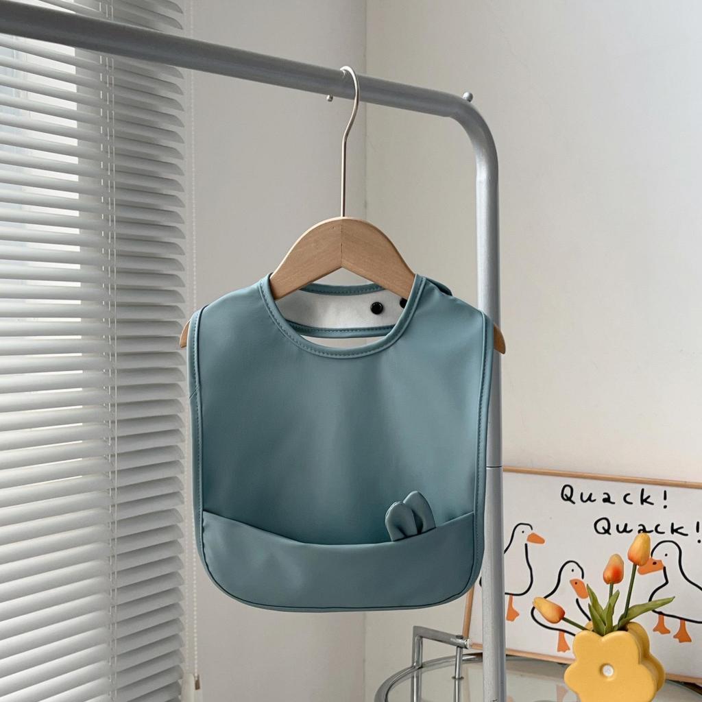 Wodoodporne śliniaki dla niemowląt klasy A - PU odporne na plamy z dużą kieszenią dla chłopców i dziewczynek