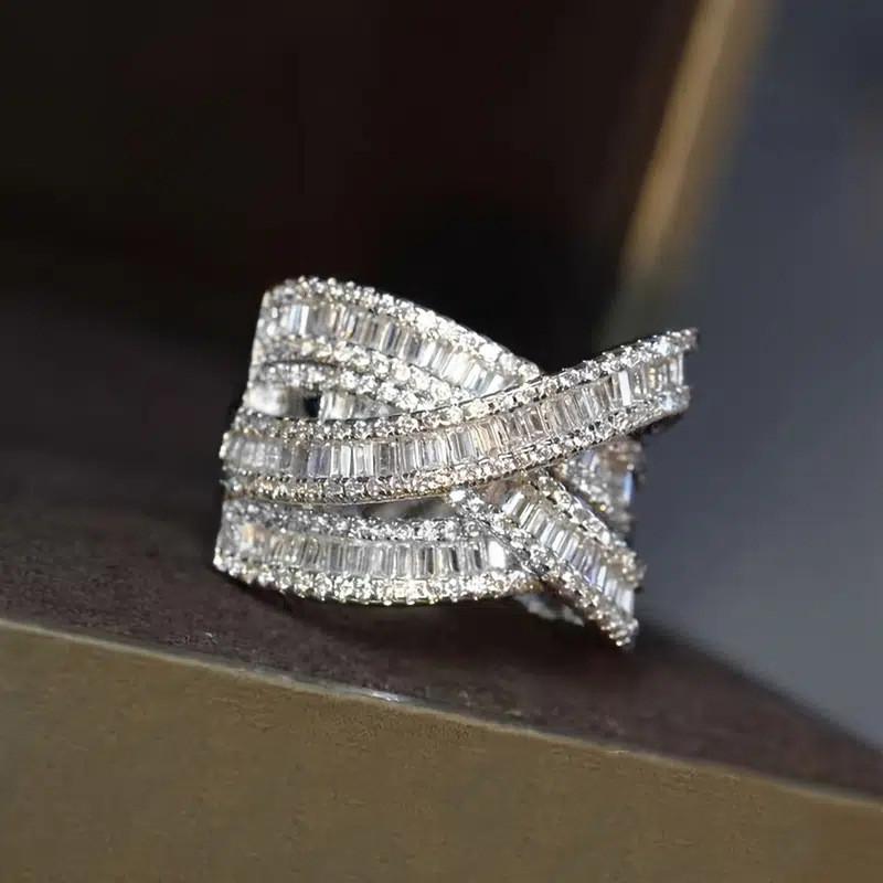 925 Sterling Silver Cross Rings Full Bling Iced Out Cubic Zirconia Gorgeous Wedding Band Accessories for Women Party Jewelry