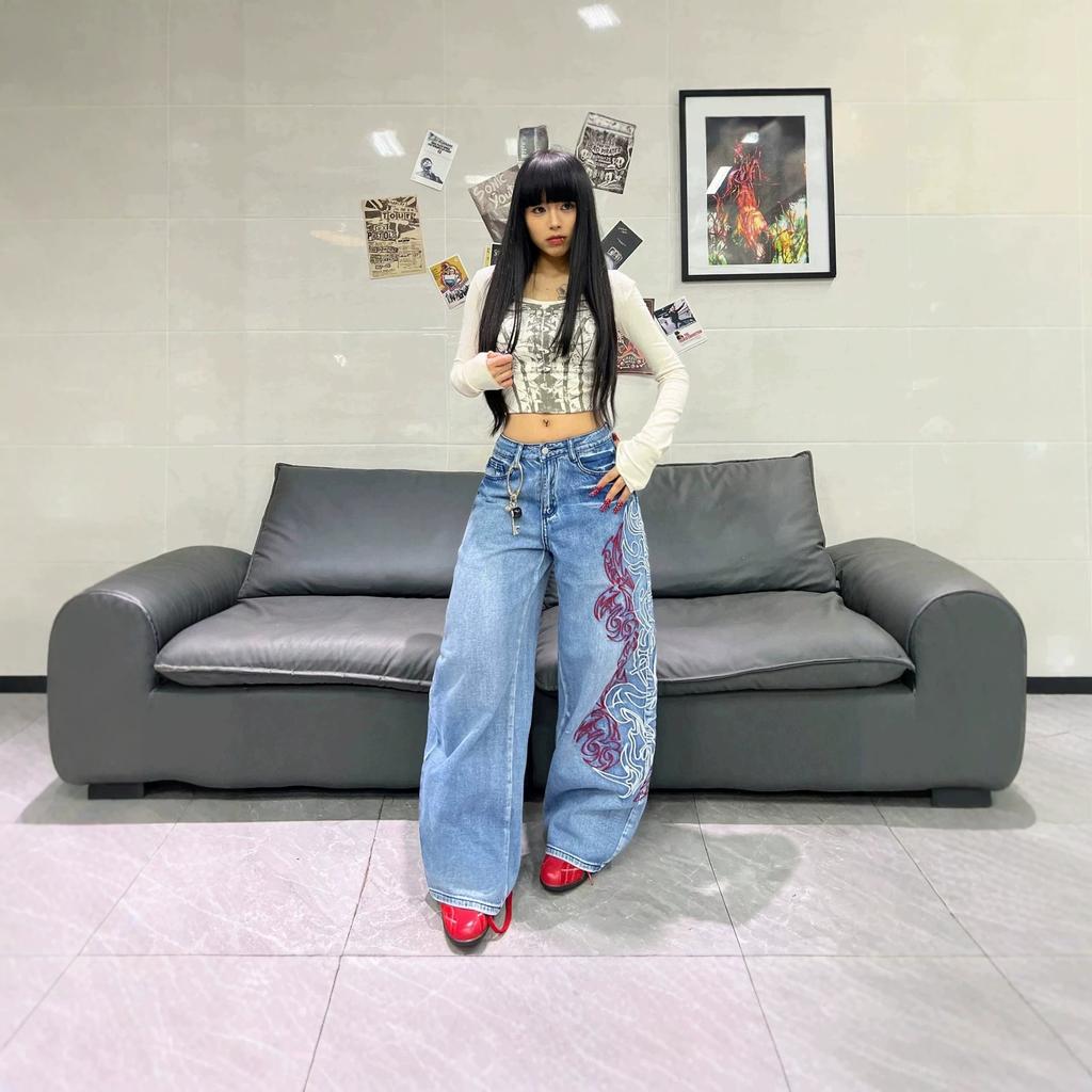 European and American red and white dragon pattern totem embroidery wide-leg jeans washed high-waisted straight loose floor pants men and women