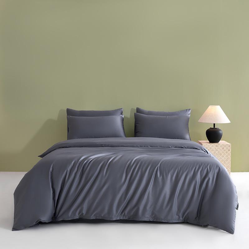 Solid Color 60S Pure Cotton Reactive Print 4-Piece Long-Staple Cotton Bedding Set with Small Black Label