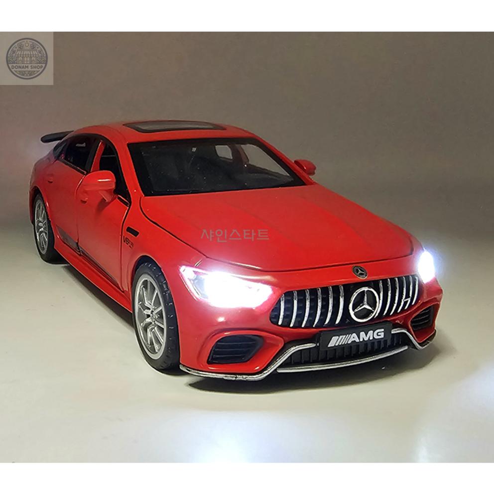 Mercedes-Benz AMG GT63 viertürige Limousine 1:32 Diecast Modellauto, Rot