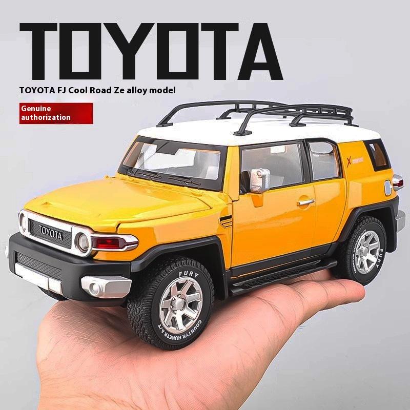1/24 Scale TOYOTA FJ Cruiser Off-Road SUV Alloy Metal Diecast Model Car High Quality Decorative Trendy Ornaments Gifts Box for Friend
