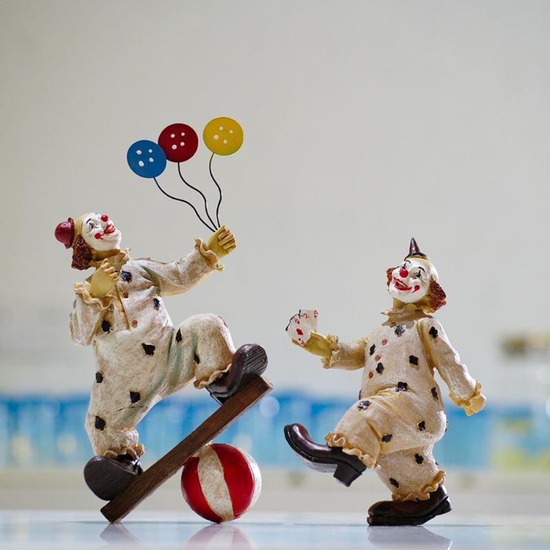 Nordic Circus Clown Figure Decoration Home Creative Decoration Desktop Entrance Foreign Trade Resin Crafts Wholesale Ornament