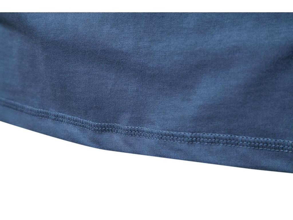 Men's Casual Short-Sleeve Henley T-Shirt: Solid Color, Loose Fit, Three-Button Collar