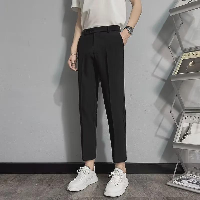 Trendige, gerade geschnittene Freizeithose für Herren im koreanischen Stil: Frühling/Herbst: Neun Punkte, knitterfreie Businessmode.