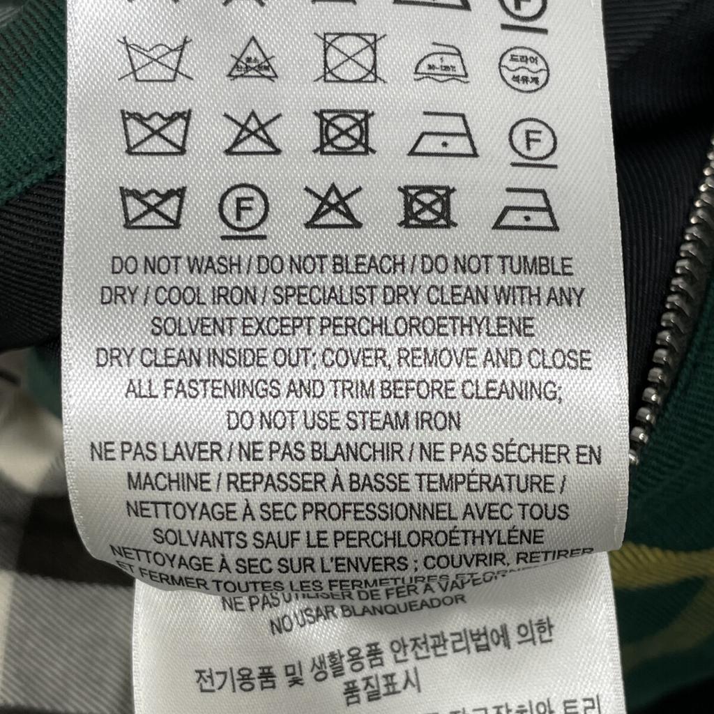 Burberry 8083638 Harrington Zip-Up Jacket Jacket 50 blackUsed