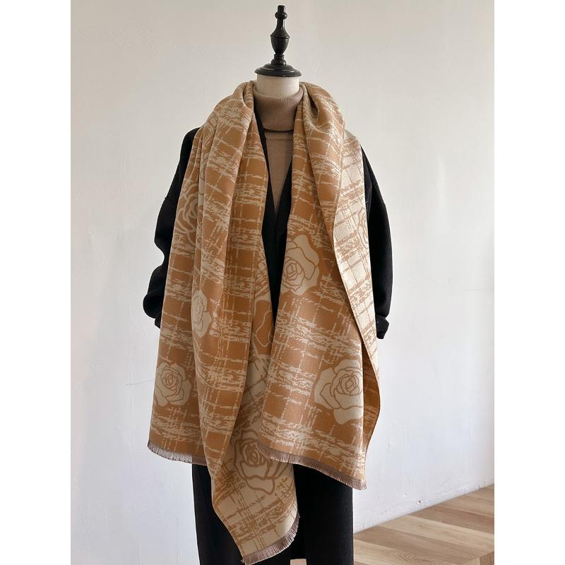Temperament Double-sided rose imitation cashmere scarf Good quality Summer office lunch break Air conditioner shawl
