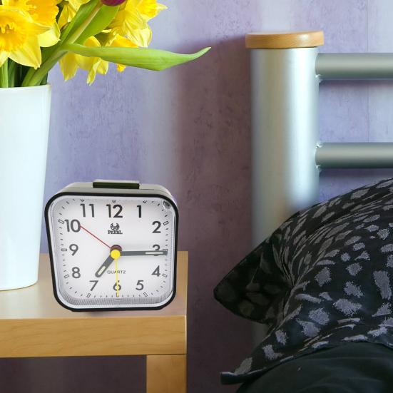Ceas cu alarmă portabil din plastic, compact, fără ticăituri, ceas de masă mică, analog, consumabile de uz casnic