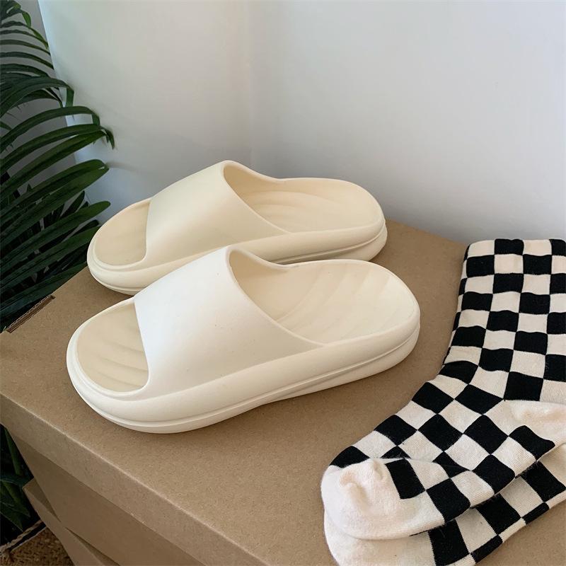 Women's summer beach slippers ins fashionable new students wear thick-bottomed sports cool slippers