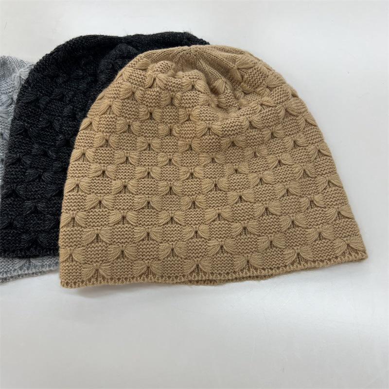 Elegant literary and artistic autumn and winter new cashmere hat hollow knitted wool hat warm bag head ear protection hat tide confinement hat