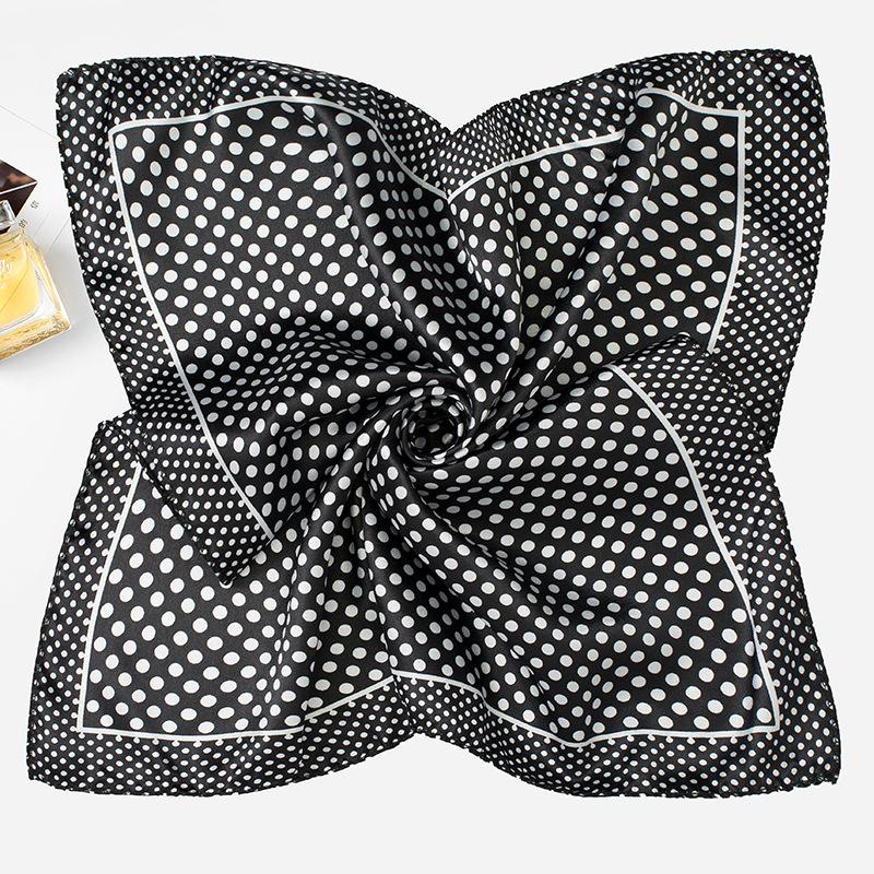 Light Luxury 50Cm Small Square Scarf Chain Printed Silk Scarf Women'S Thin Neck Protection Scarf Cheap Silk Scarf Gift