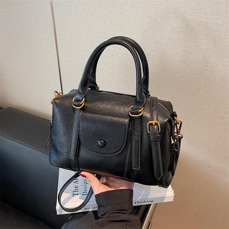 Simple Women's Shoulder Bag, Casual Crossbody Bag, Fashionable Shoulder Bag, Soft PU Leather Handbag Suitable for Daily Use and Shopping