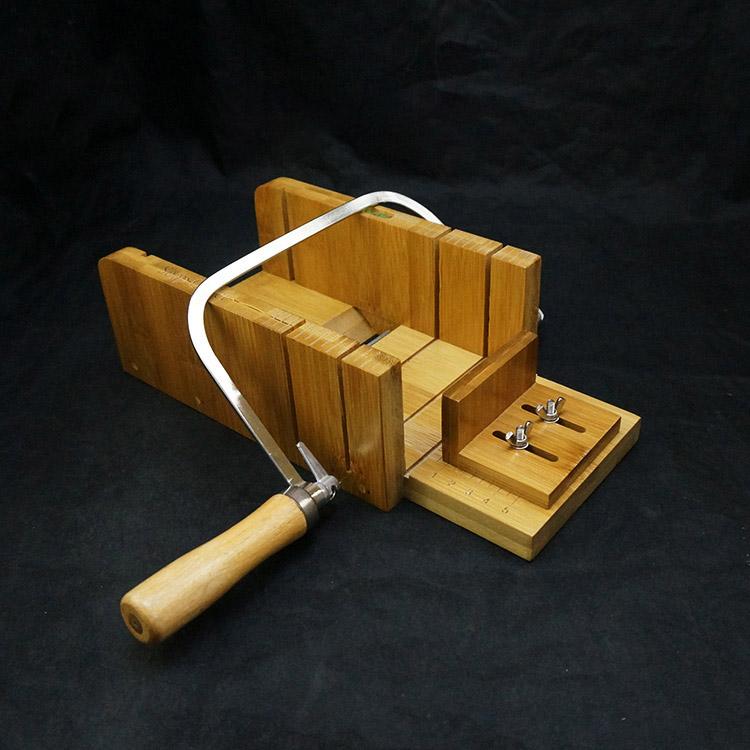 Soap Cutter String Saw Cutting Knife with Wooden Handle Soap Cutter Mold Cutting Making Tool for DIY Candles Trimming