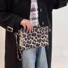 Women Clutch Bag Leopard Print Long Wallets Female Fashion Design PU Leather Wallet Messenger Bag Ladies Elegant Handbag Change Key Case