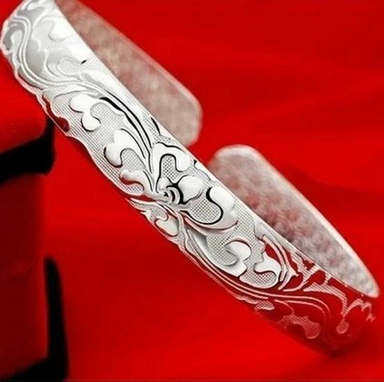 Qiaolanxuan Fashion 925 Sterling Silver Flower Open Bracelet for Women