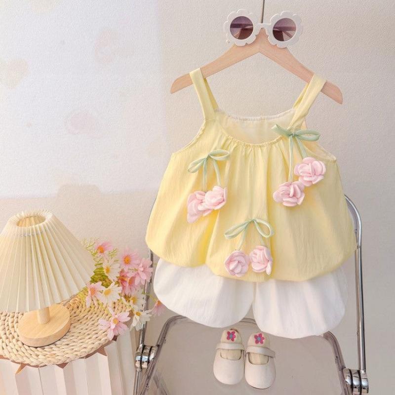 Girls Summer Floral Sleeveless Vest And Bud Shorts Casual Two Piece Set