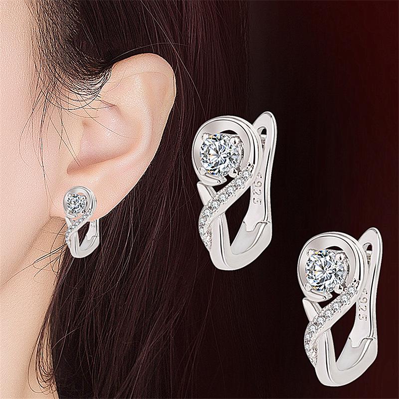 925 Korean-Style Heart-Shaped Platinum-Plated Earrings for Women - Simple Love Design