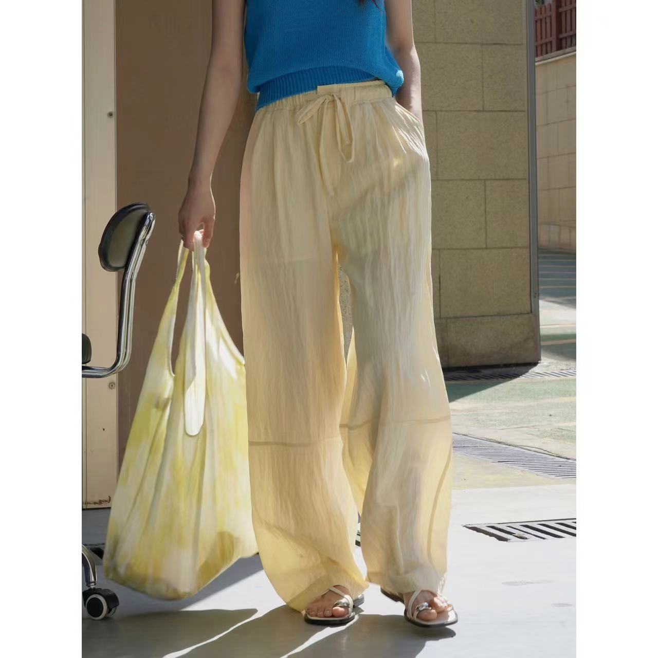 

Johnature Летние корейские повседневные ленивые прохладные солнцезащитные брюки свободные дышащие повседневные брюки женские простые эластичные брюки на талии M бежевый