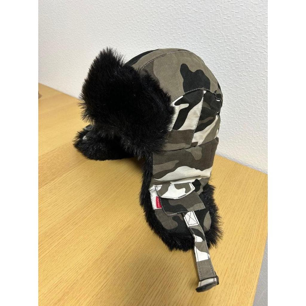 Used Supreme camouflage fur flight cap